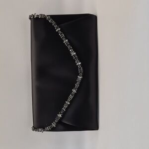 Elegant Black Jewel Badgley Mischea Clutch